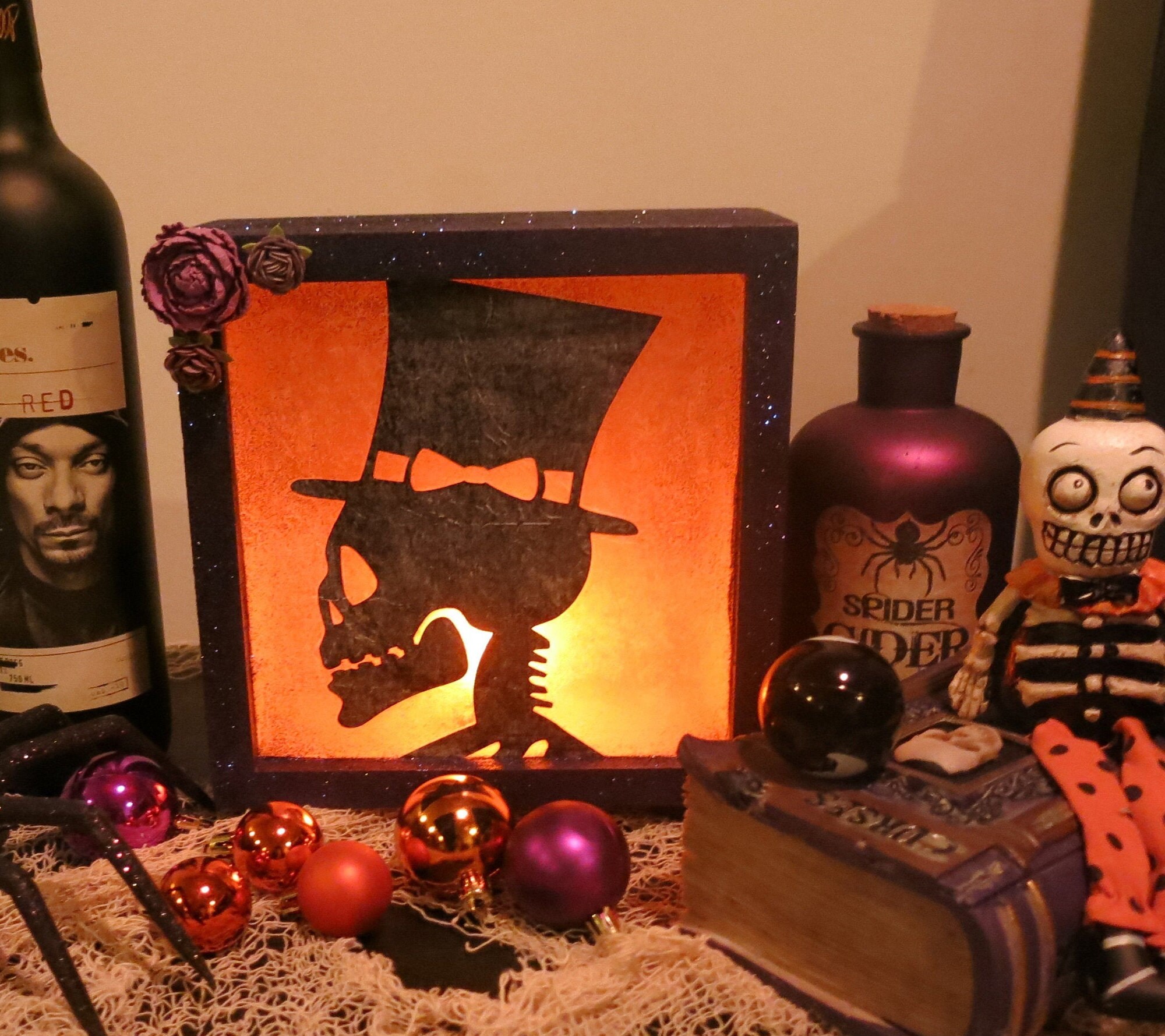 Spooky Halloween Light Box, Skeleton Lightbox Decor, Halloween