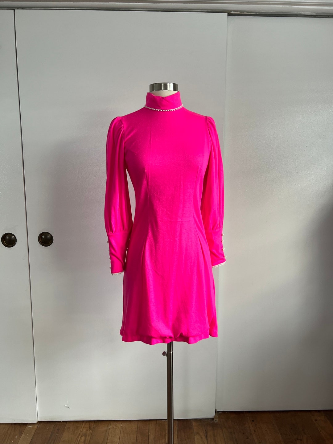 60's Pink Rose Puffy Shoulder Babydoll Dress