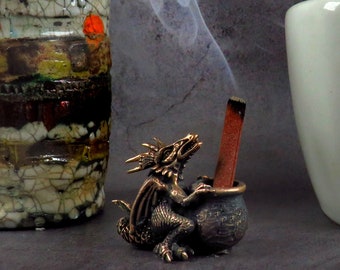 Tiny Dragon, bronzen kaars en wierookhouder, miniatuursymbool van 2024, handgemaakt souvenir voor fans van feng shui, astrologie en symboliek