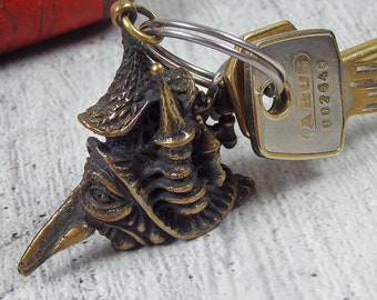 Shell Dweller key ring, OOAK bronze keychain-snail, handmade fantastic hermit, handcrafted small gift for nomads, escapist and introvert