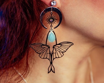 Nowoczesne kolczyki Celestial Helios Witch Silver