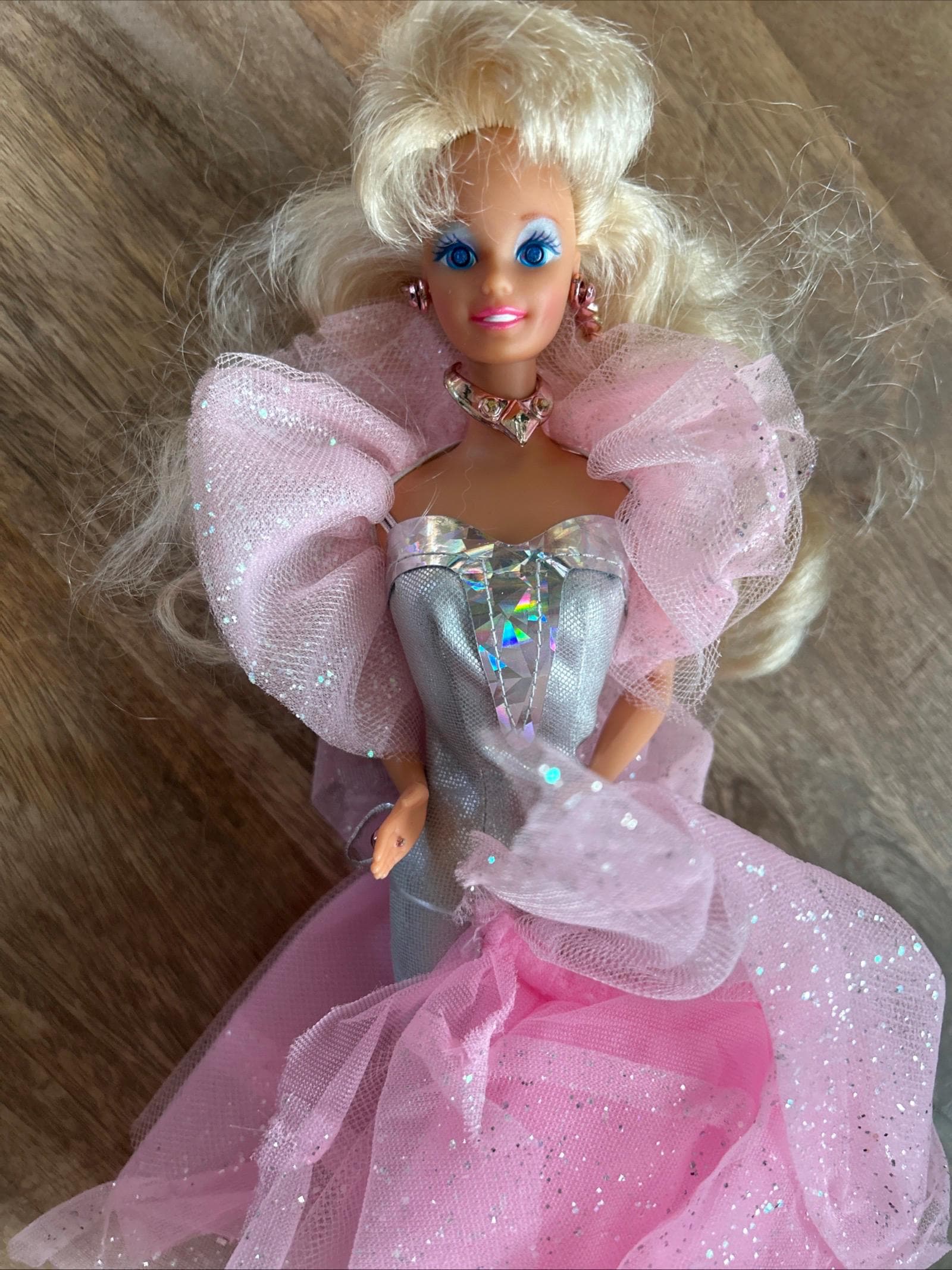 green emerald velvet dress Amazon.com: Barbie Rapunzel Pink Gown with Gold Glitter Pink Crown : Toys &  Games