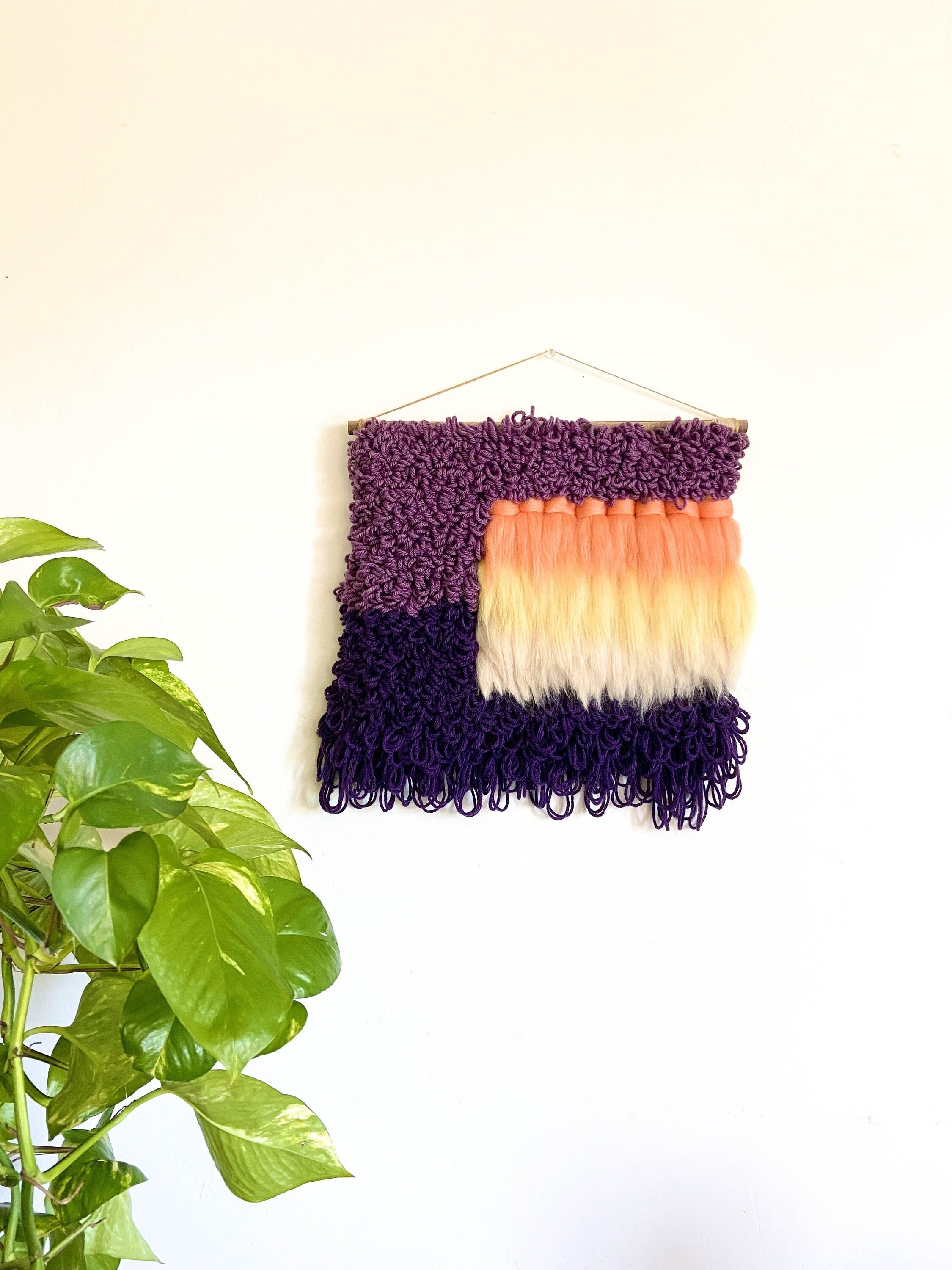 Accrochage Mural Tissé Violet, Tapisserie de Tissage, Décor Boho, Art Texturé, Décoration d'appartem