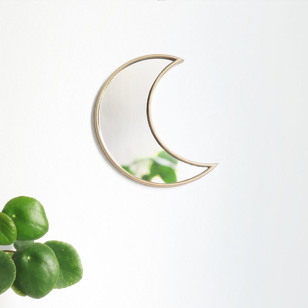 Gold Crescent Moon Mirror, Moon Shape Home Decor, Children’s Bedroom Decor, Nursery Room Wall Hanging, Boho Decor, Scandinavian, Kid Room