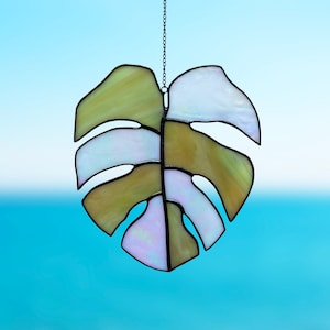 Monstera Glasmalerei, Monstera Wandbehang, Monstera Blatt Suncatcher, Minimale Hausdekoration, einzigartiges Geschenk, Fensterbehang, Pflanzendekor