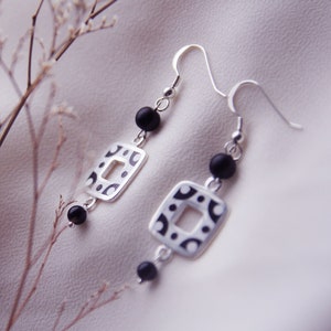 Earrings-Handmade Enamel Cloisonne, Fine Silver, Gift, present, black and white Earrings, Classic earrings, Enamel earrings, Black and white