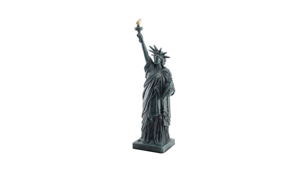 Statue of Liberty With Optional Custom Engraving and Base, Statue of