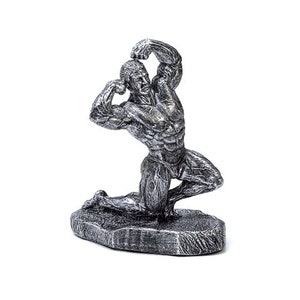 Kneeling Bodybuilder w Optional Base + Custom Personalized Engraving, Custom Engraving, Kneeling Bodybuilder, Bodybuilder Award, US Made