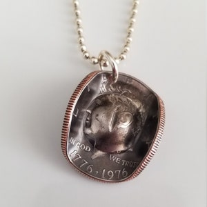 Collier chapeau de cowboy demi-dollar JFK du bicentenaire | 1776-1976 Cowboy du bicentenaire
