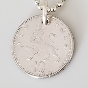 UK Great Britain Coin Necklace | Queen Elizabeth the 2nd Pendant | Hand-Made Jewelry | Travel Gift Unique Gift