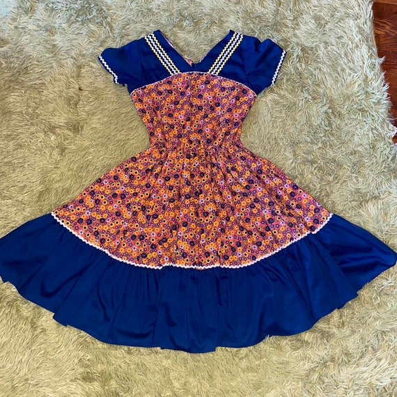 Authentic Vintage 70s Floral Dress! - image 1