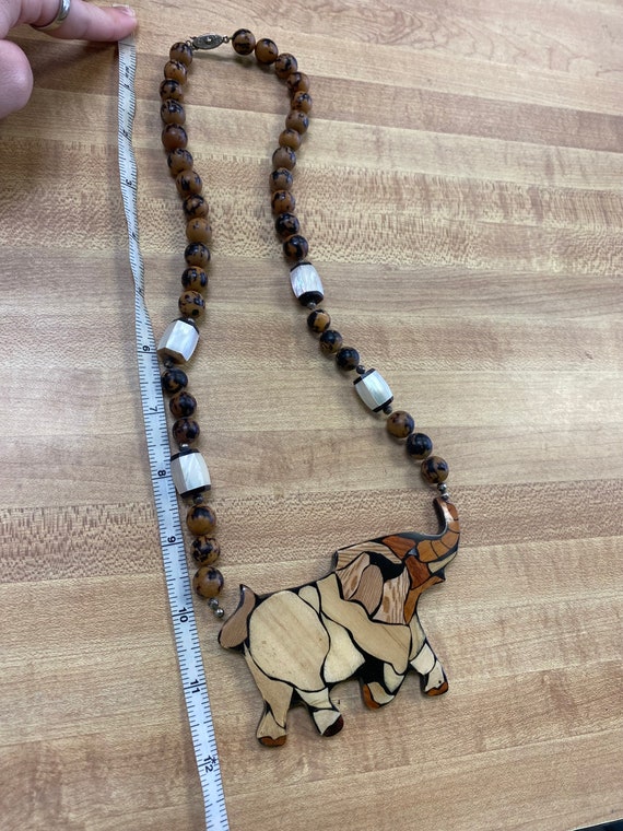 Authentic Vintage Elephant Wooden Necklace! - image 4