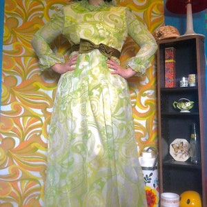 Authentic Vintage 1960s Psychedelic Formal Dress!
