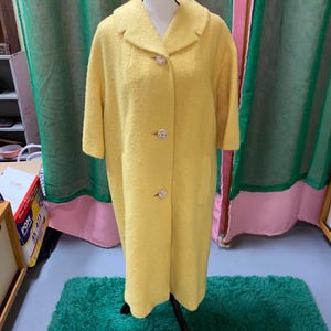 Authentic Vintage 1960s Coat!