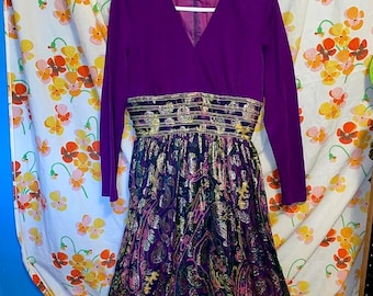 Authentic Vintage 60s Sparkly Dress!