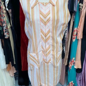 Authentieke vintage gestreepte huisjurk uit de jaren 60!