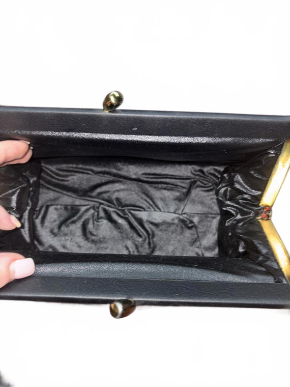 Authentic Vintage 1960’s Tapestry Handbag! - image 4