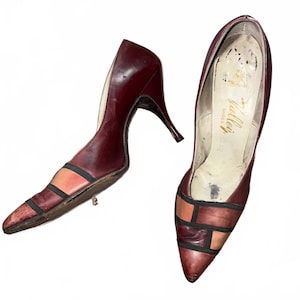 Authentic Vintage 1960s Color Block Heels!