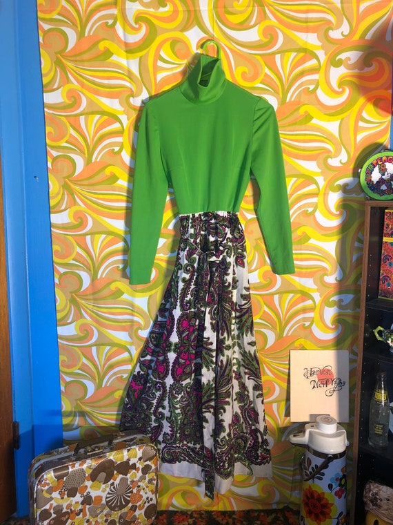 Authentic Vintage 60s Psychedelic Dress!