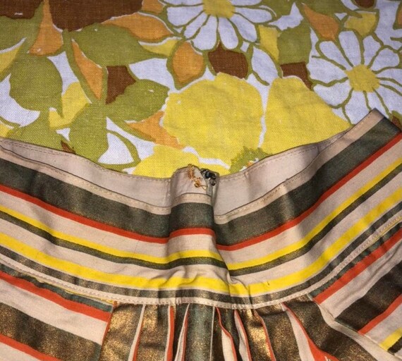 Authentic Vintage 50s Skirt! - image 3
