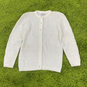 Authentic Vintage 60s Sweater!
