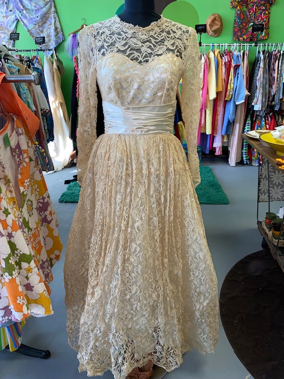 Authentic Vintage 50s Formal Floral Lace Wedding D
