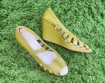 Authentic Vintage 1970s Heels!