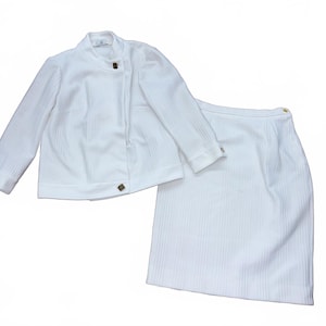 Authentic Vintage 1970s Jacket+Skirt!