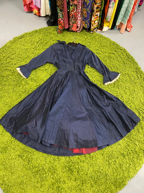 Authentic Vintage 40s Dress!