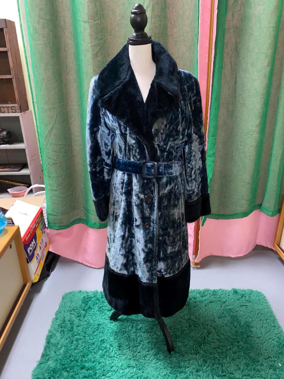Classic Collar Faux Fur Coat 607