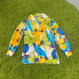 Authentic Vintage 1970s Floral Shirt!
