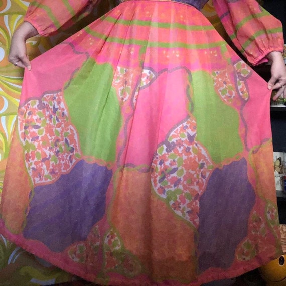 Authentic Vintage 60s Psychedelic Dress! - image 3