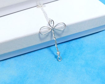 Simple Wire Sculpted Dragonfly Pendant Necklace, Unique Gift for Women, Artistic Jewelry Birthday Present for Wife or Best Friend Gift