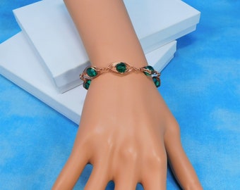 Wire Wrapped Woven Herringbone Bracelet for Women, Green Glass Beaded Bracelet 7th Anniversary Gift for Wife or Girlfriend