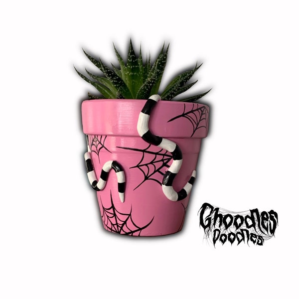 Spiderweb Worm Spooky Plant Pot Ghoodles Planter