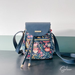 Bolso Avellana, bolso para mujer, bolso de mujer, bolso cubo de cuero vegano mujer, regalo de mujer, bolso hecho a mano, idea de regalo, Alicia en el país de las maravillas