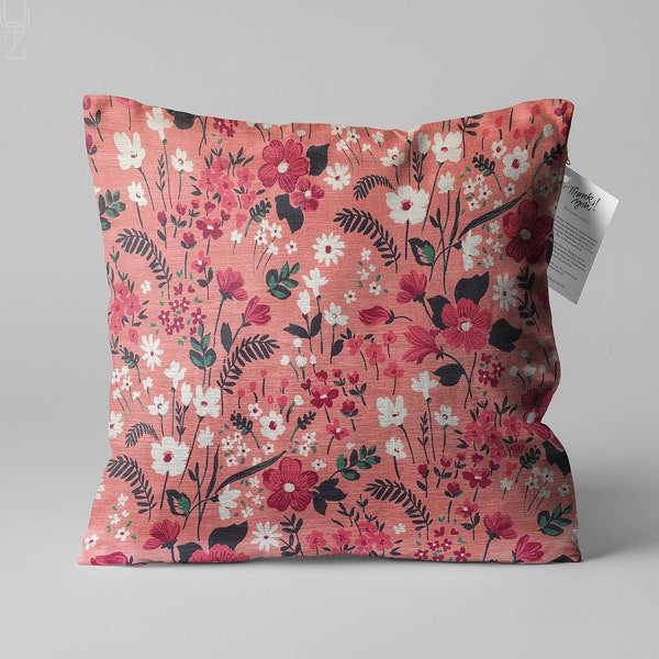 Petite housse de coussin rose sur le thème floral | Housse de coussin imprimée double face sur tissu chenille doux avec différentes tailles | OEKO-TEX