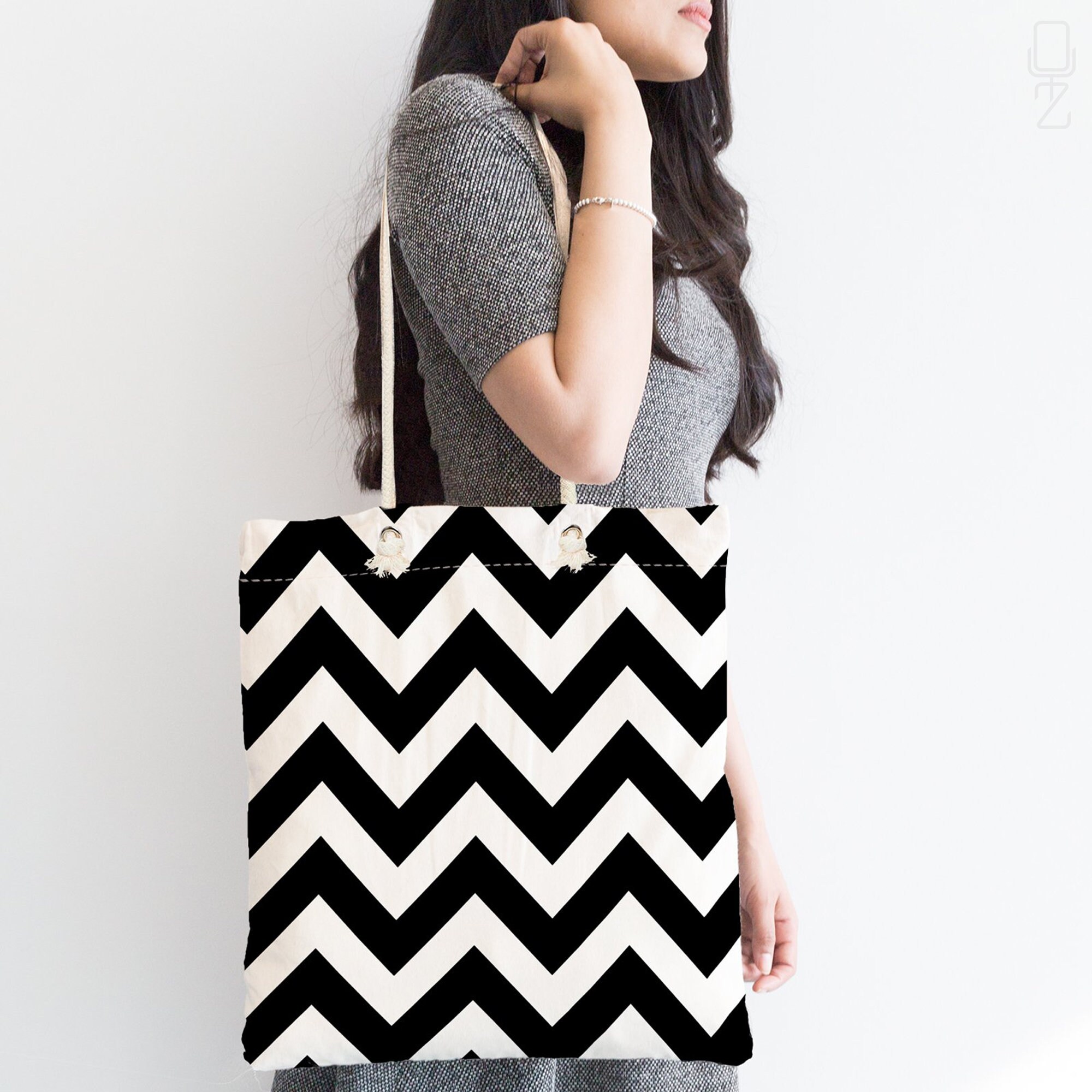 Tote Bag With Black Zig Zag Striped Theme |size 45x50x7cm 