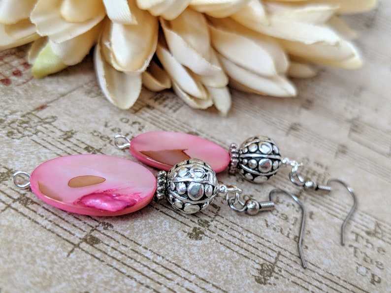 Pink Earrings Natural Jewelry Pewter Mom Birthday Gift from Daughter Boho Dangle Earrings Handmade Mother of Pearl Jewelry Fuschia