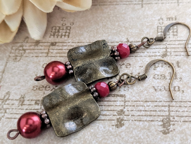 Wedding Earrings Bridesmaids Jewelry Mom Birthday Gift Jewelry Dark Red Pearl Earrings Boho Dangle Clip On 7th Anniversary Gift for Wife