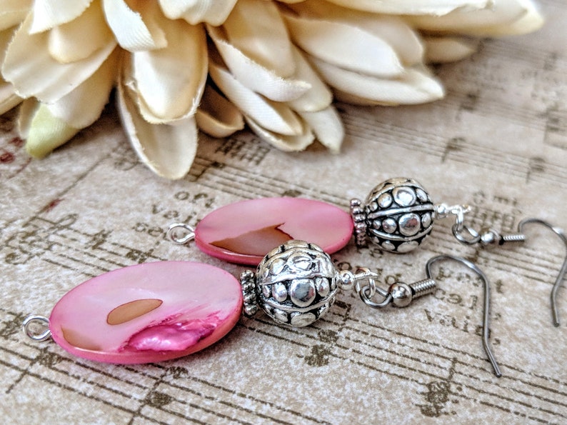 Pink Earrings Natural Jewelry Pewter Mom Birthday Gift from Daughter Boho Dangle Earrings Handmade Mother of Pearl Jewelry Fuschia