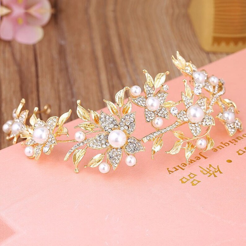 Dower me Gold Leaf Headband Bridal Hair Vine Jewelry Rhinestone Wedding Hair Accessories Women Tiara HW5072