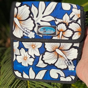 Hawaiian purse