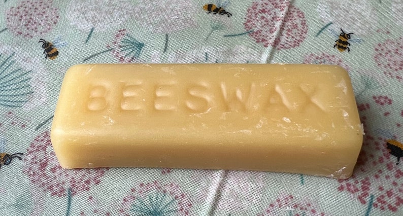 Food Saver Wax Bar for use in refreshing your wax wrap.