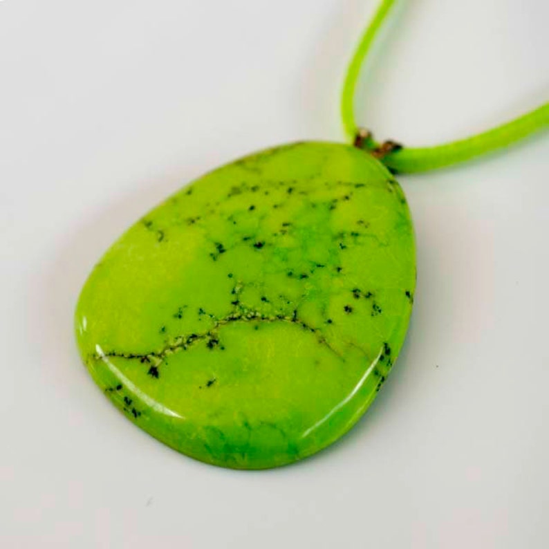 Pendant Necklace Unusual Pedant, Green Pendant Necklace Apple Green Magnesite Pendant Necklace