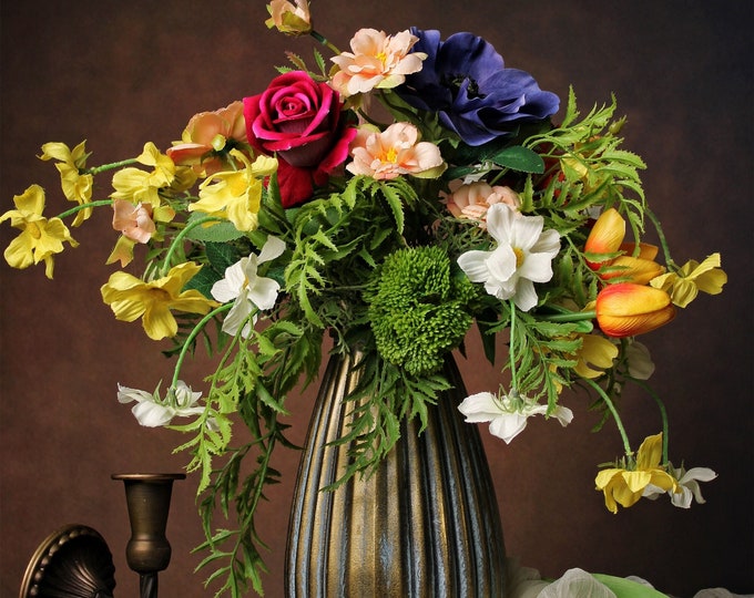 Faux Flower Arrangement in Ceramic Vase: French Country Centerpiece