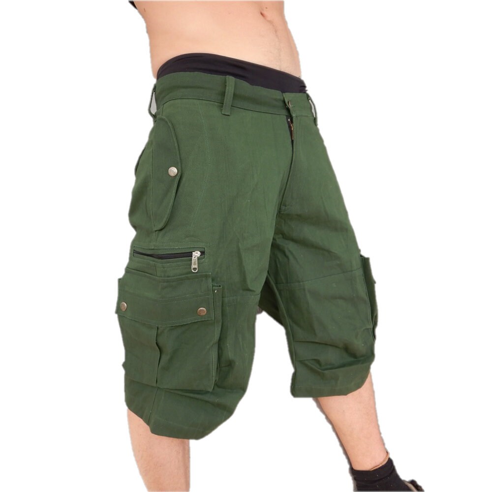 shorts with many pockets