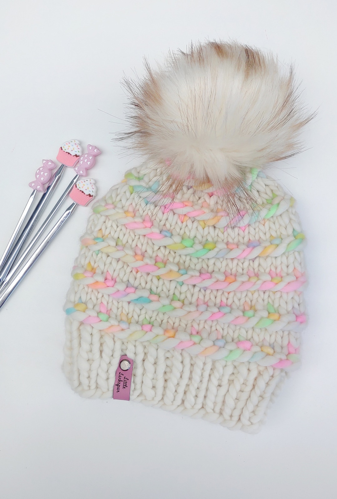 Hand Knit Merino Wool Beanie: Cream Pastel Hat With Faux Fur  display picture 1