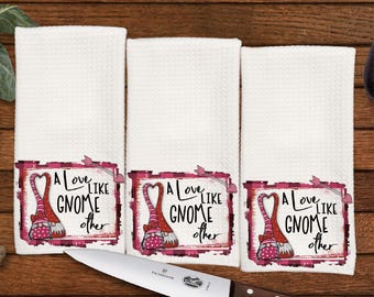 Valentines Day kitchen towels: These make great last minutes gifts for Mom, Housewarming, Wedding shower,  Set of 3 towels