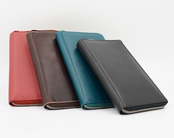 Napa Leather RFID Wallet: Slim Bifold with 20 Card Slots